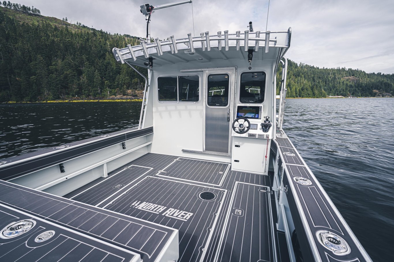 2025 North River 3700 VXL Voyager