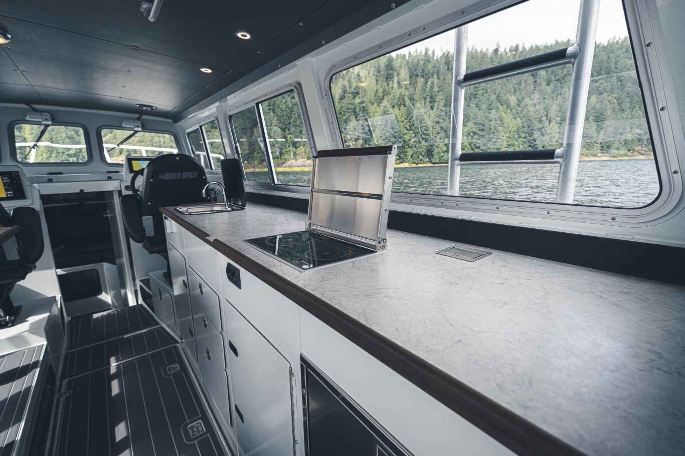 2025 North River 3700 VXL Voyager