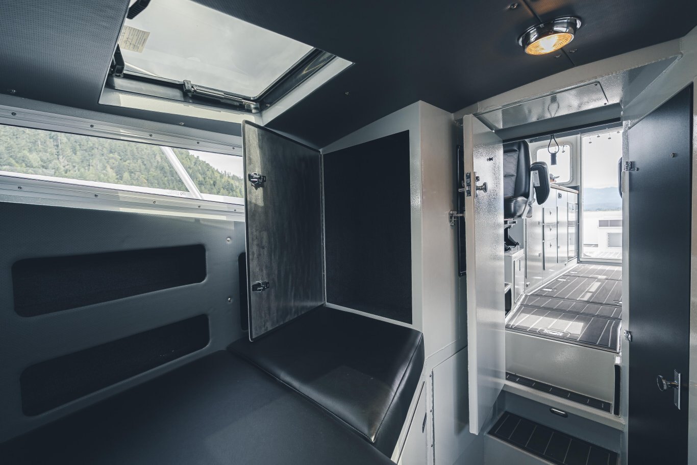 2025 North River 3700 VXL Voyager