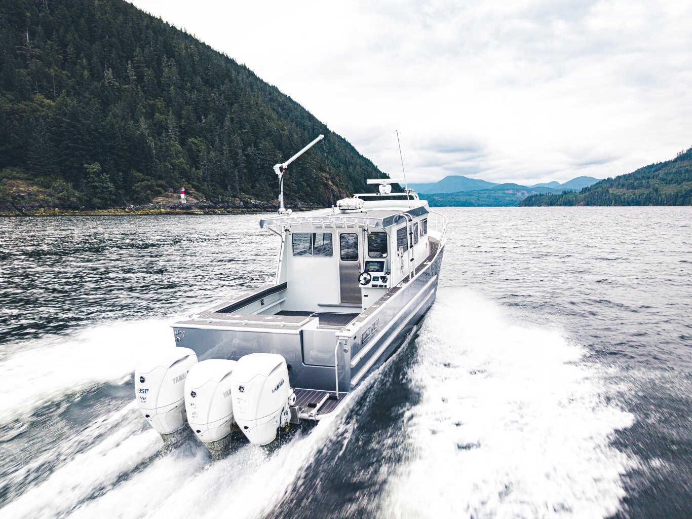 2025 North River 3700 VXL Voyager