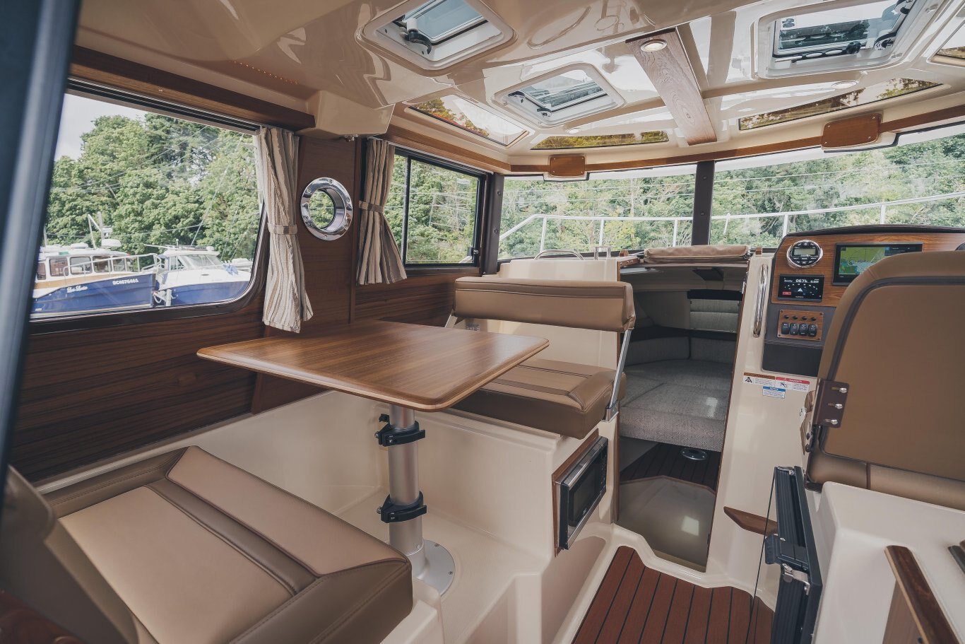 2025 Ranger Tugs R 23