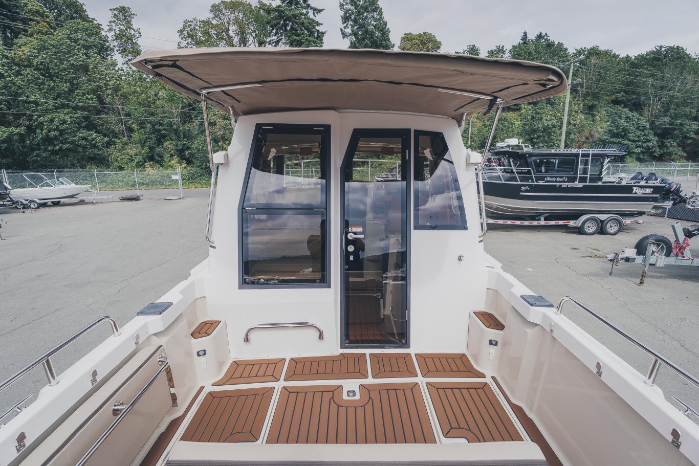 2025 Ranger Tugs R 23