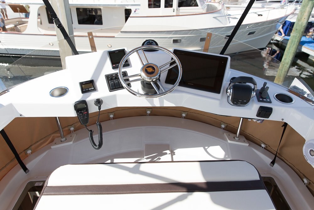 2026 Ranger Tugs R 31 CB