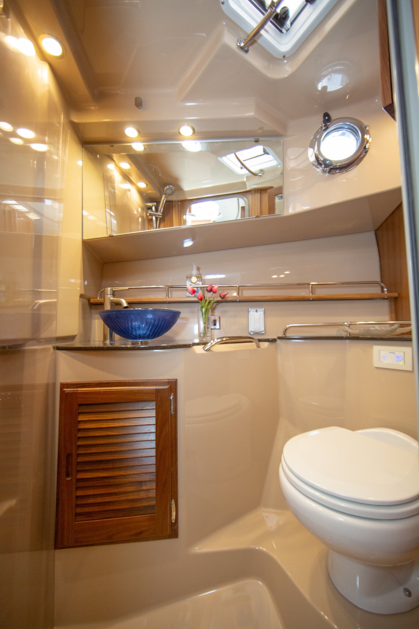 2026 Ranger Tugs R 31 CB