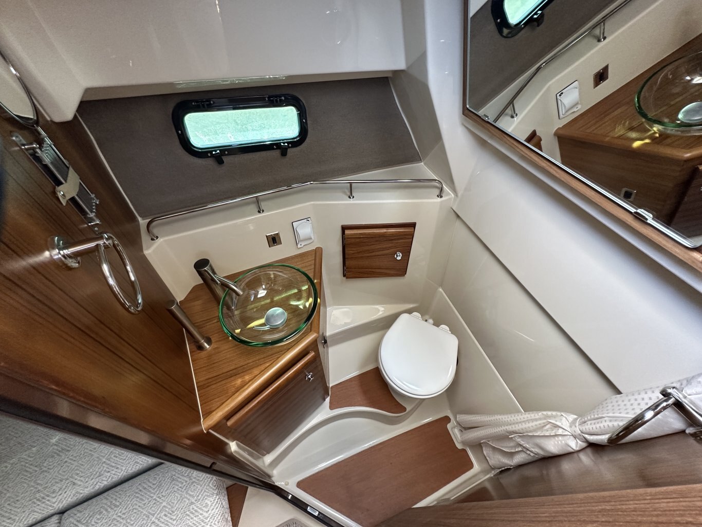 2026 Ranger Tugs R 27