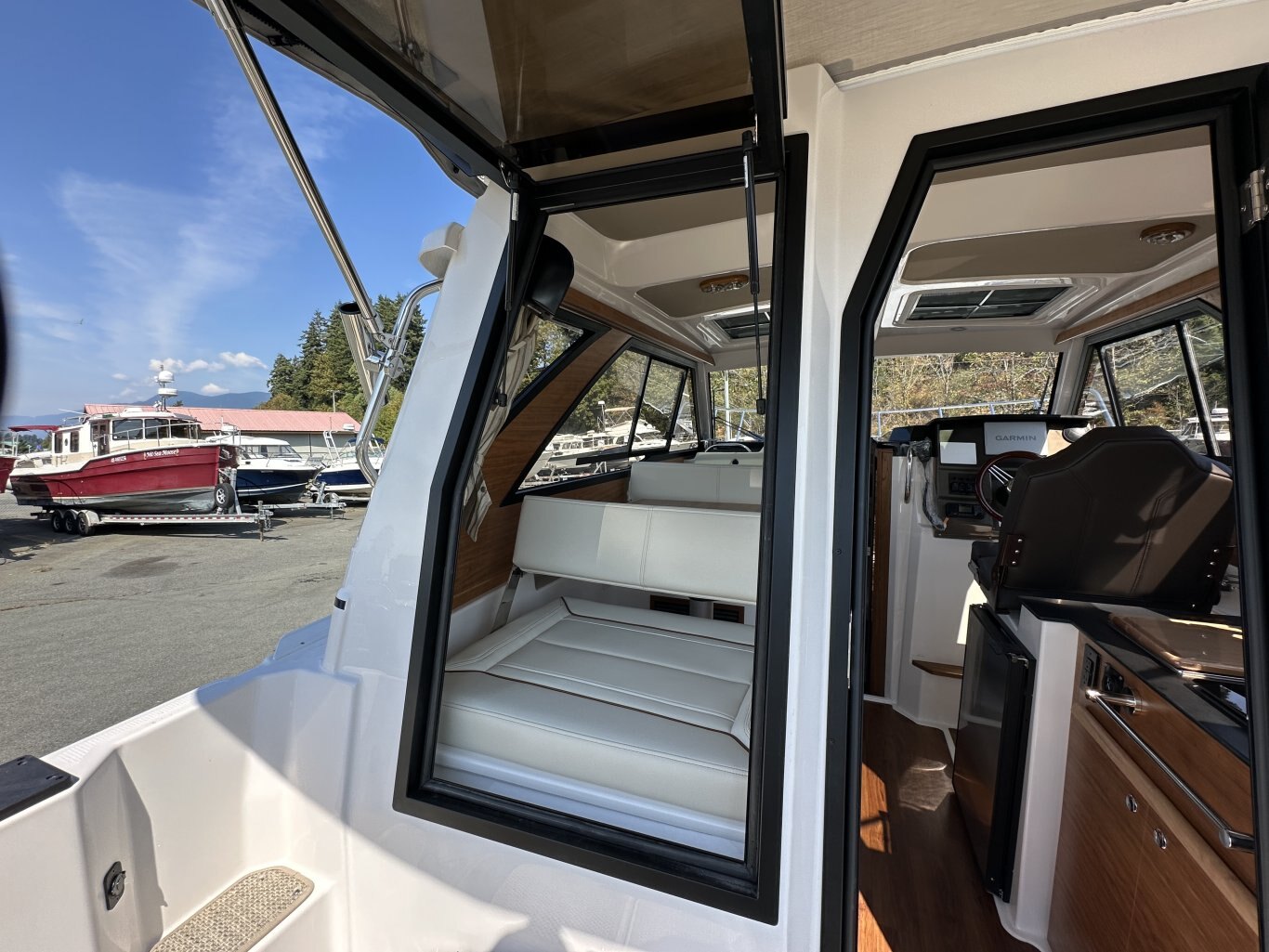 2026 Cutwater C 248 Coupe