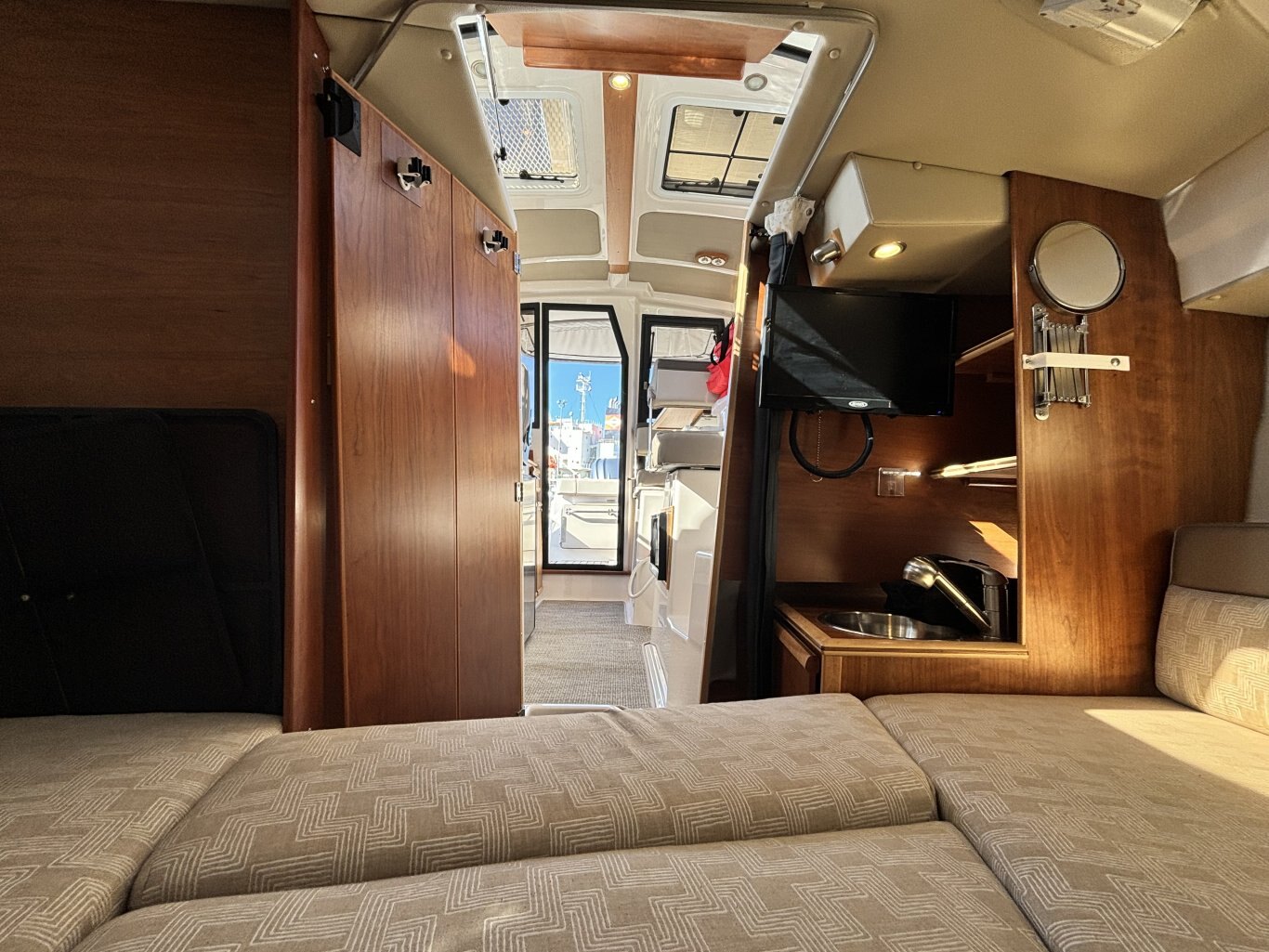 2024 Cutwater C 248 Coupe