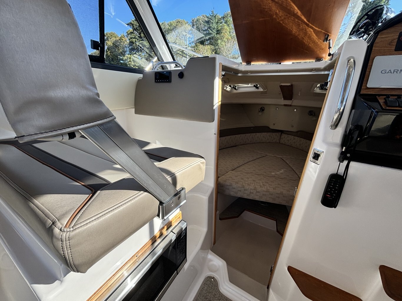 2024 Cutwater C 248 Coupe