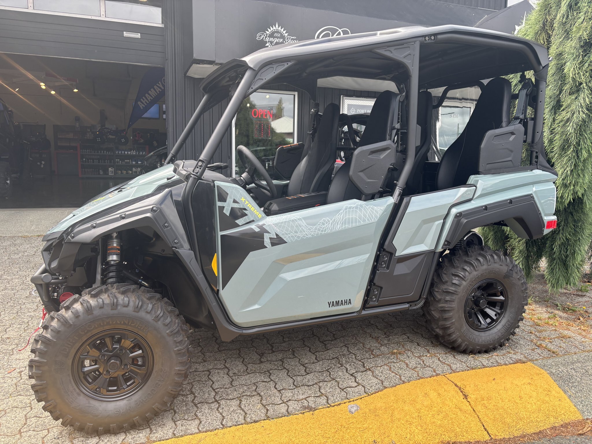 Yamaha T9.9 White