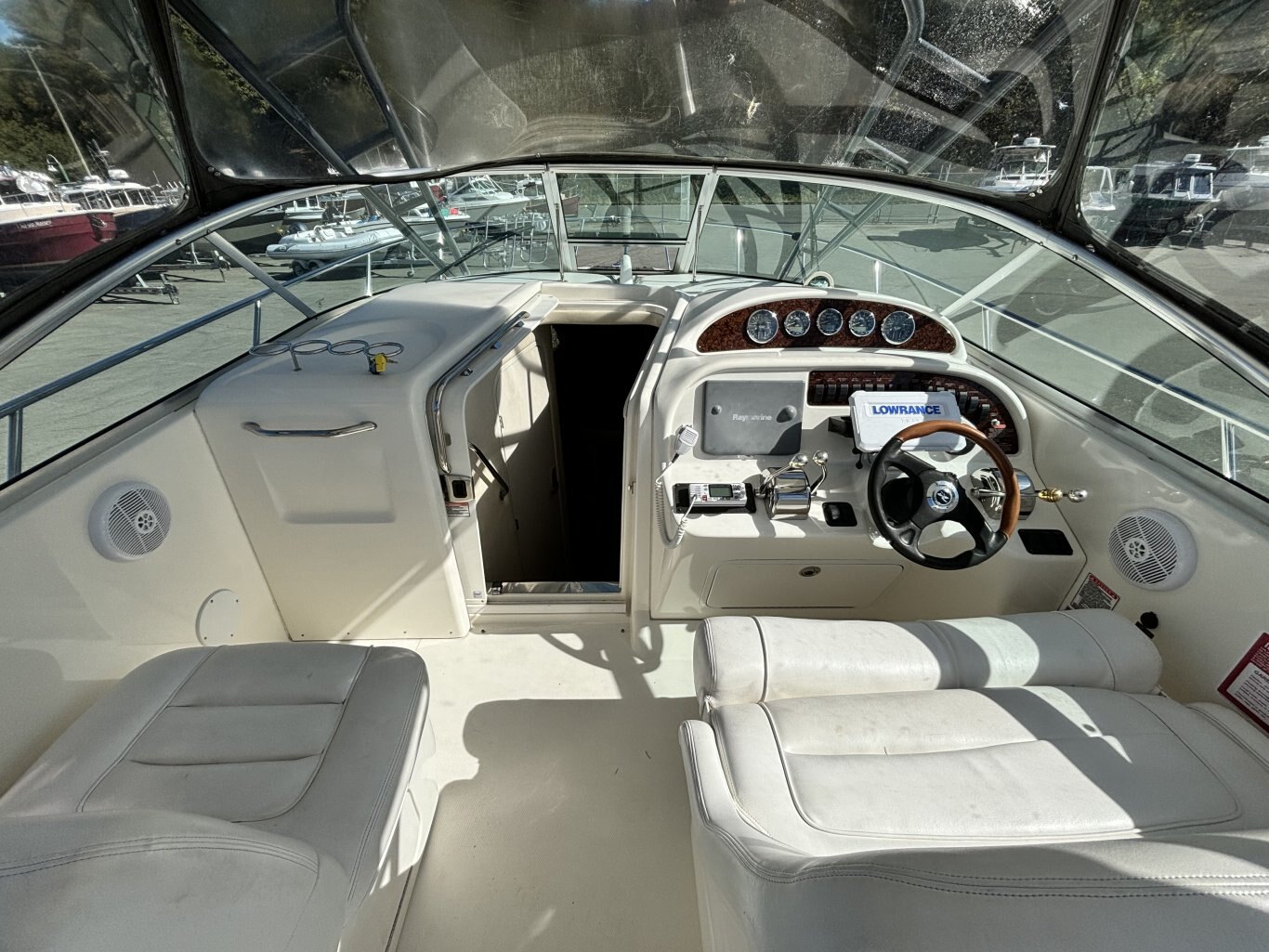 2005 Sea Ray 290 Amberjack