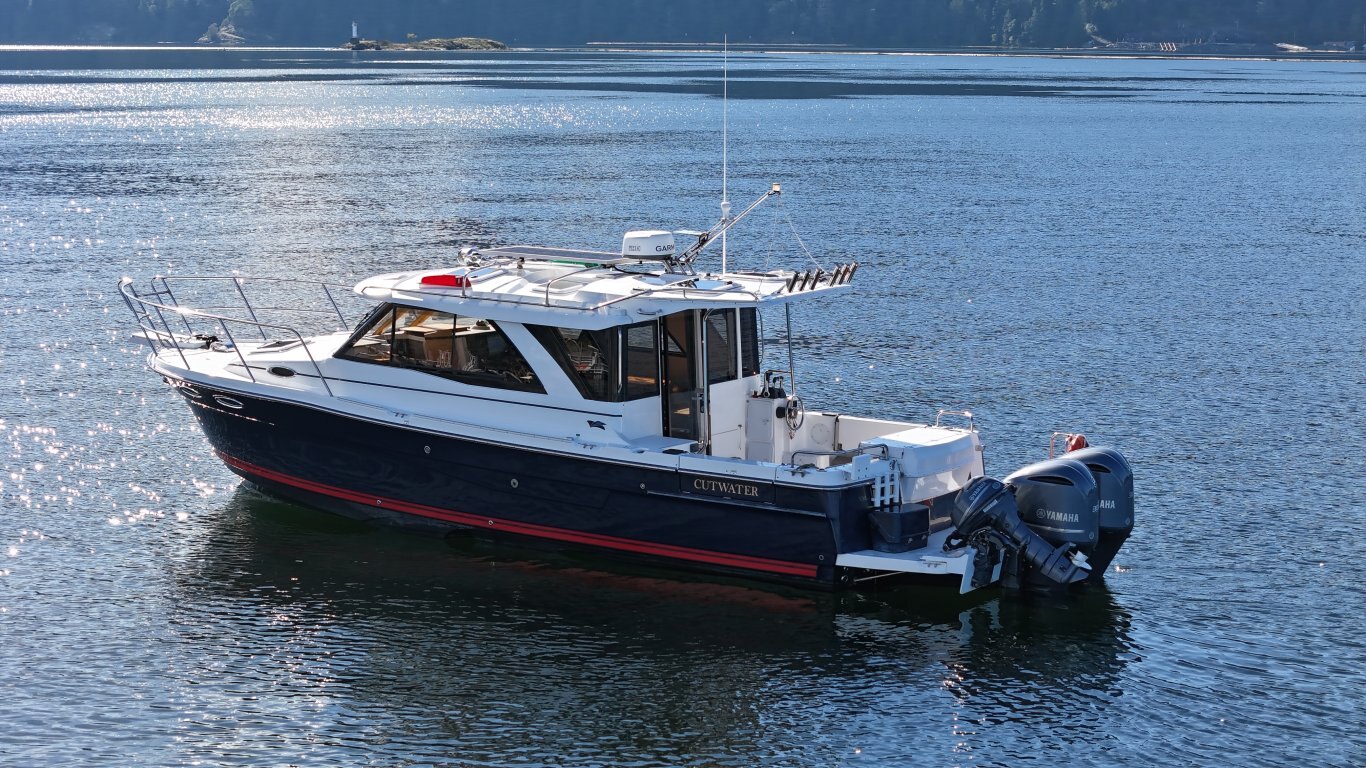 2019 Cutwater C 302 Coupe