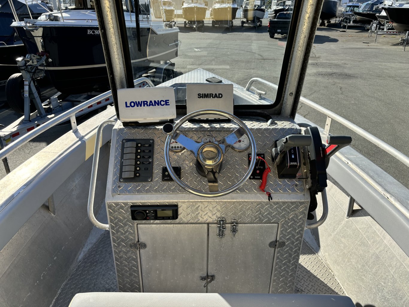 2004 21 Custom Aluminum Sport Fisher