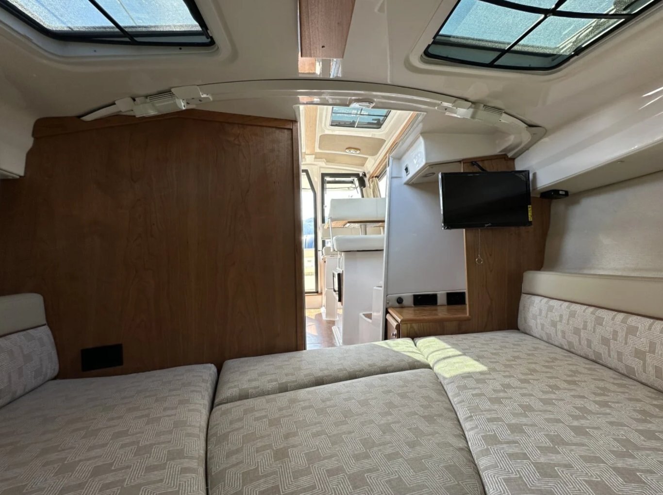 2026 Cutwater C 248 Coupe