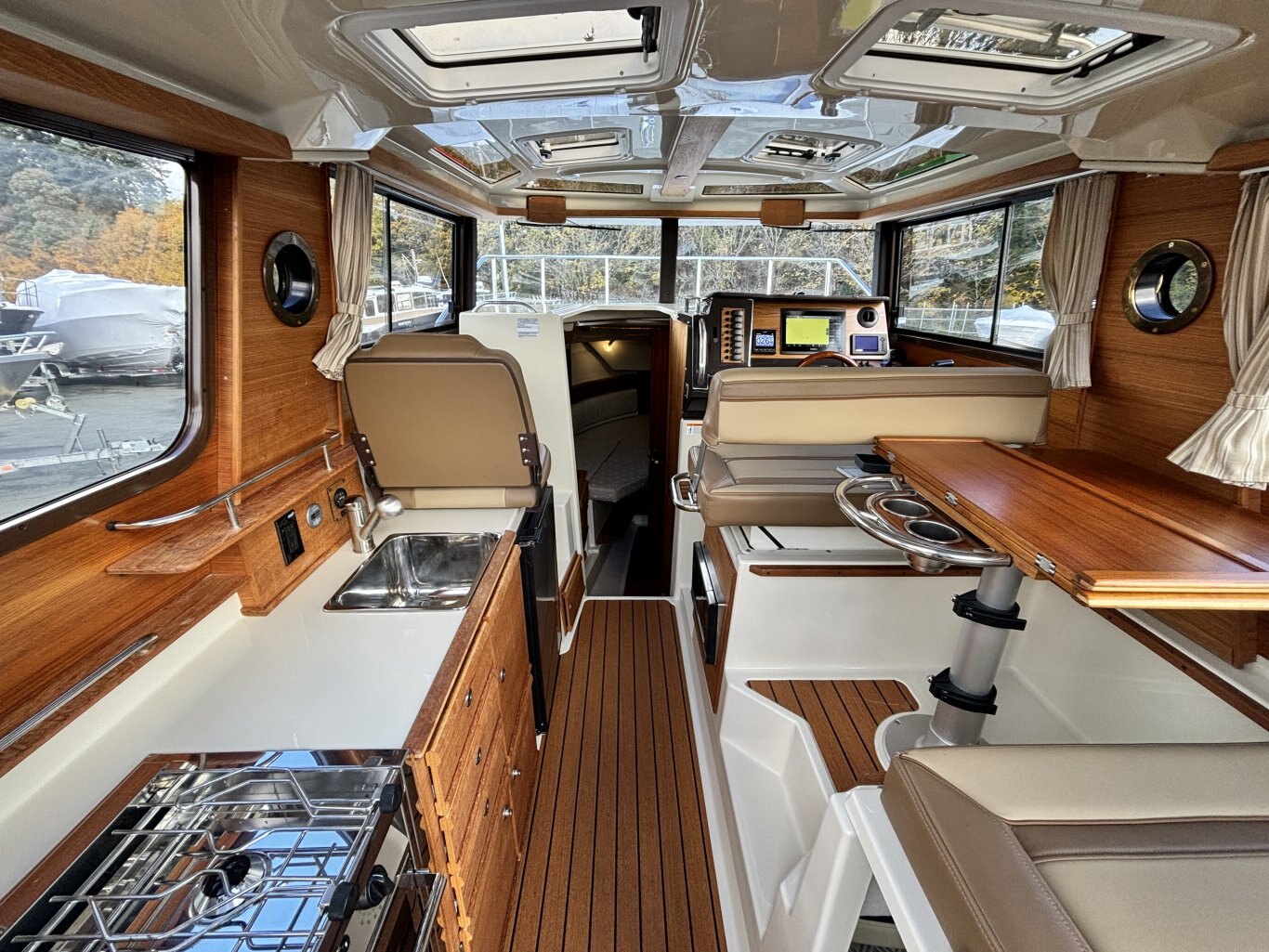 2021 Ranger Tugs R 27