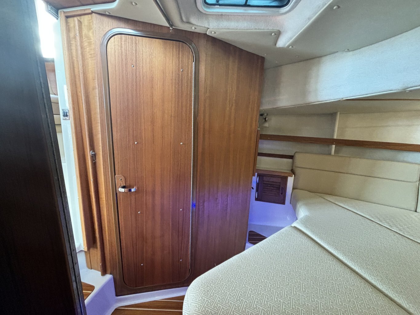 2021 Ranger Tugs R 31 CB