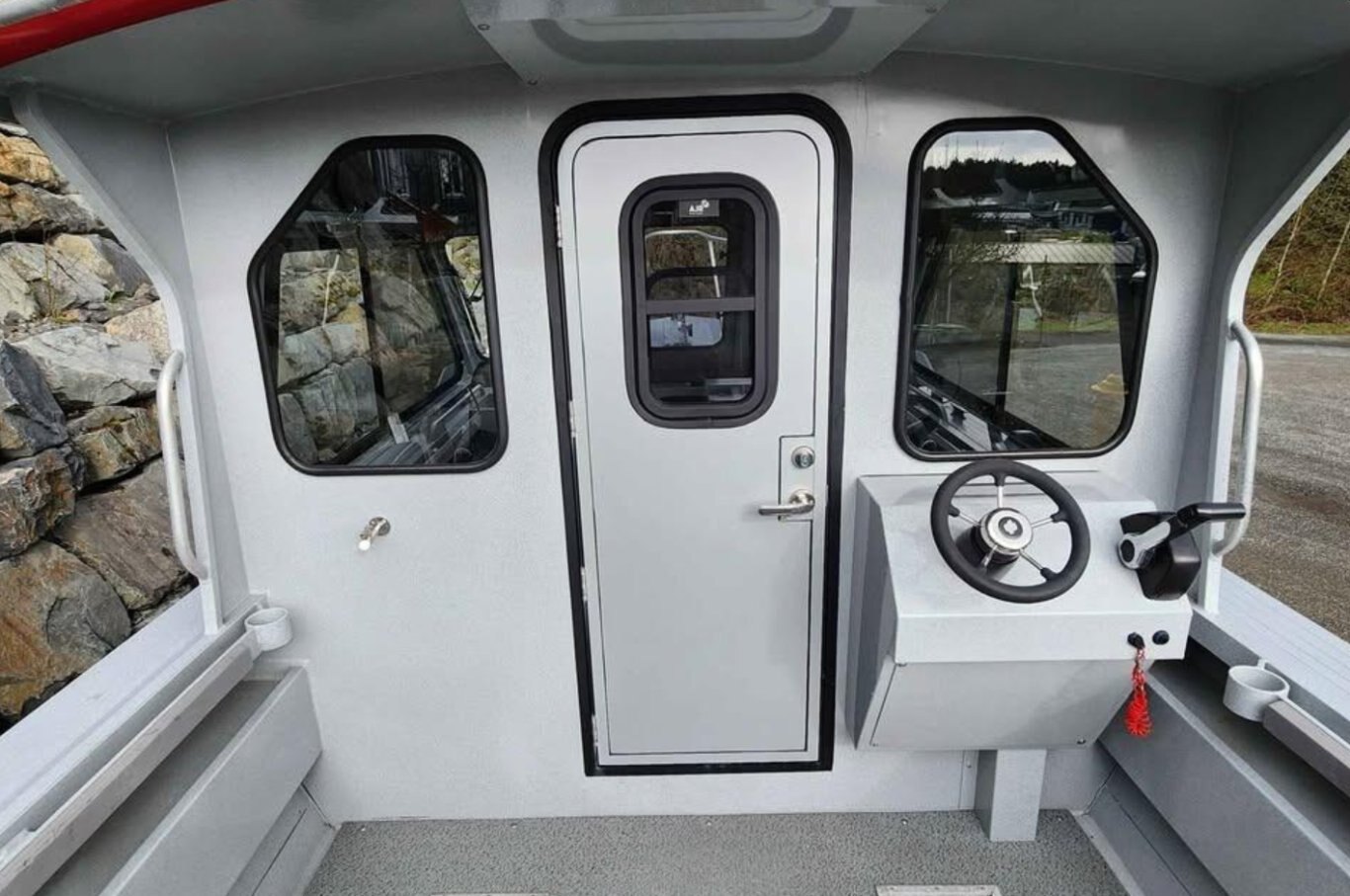 2017 Duckworth 22 Pacific Pro