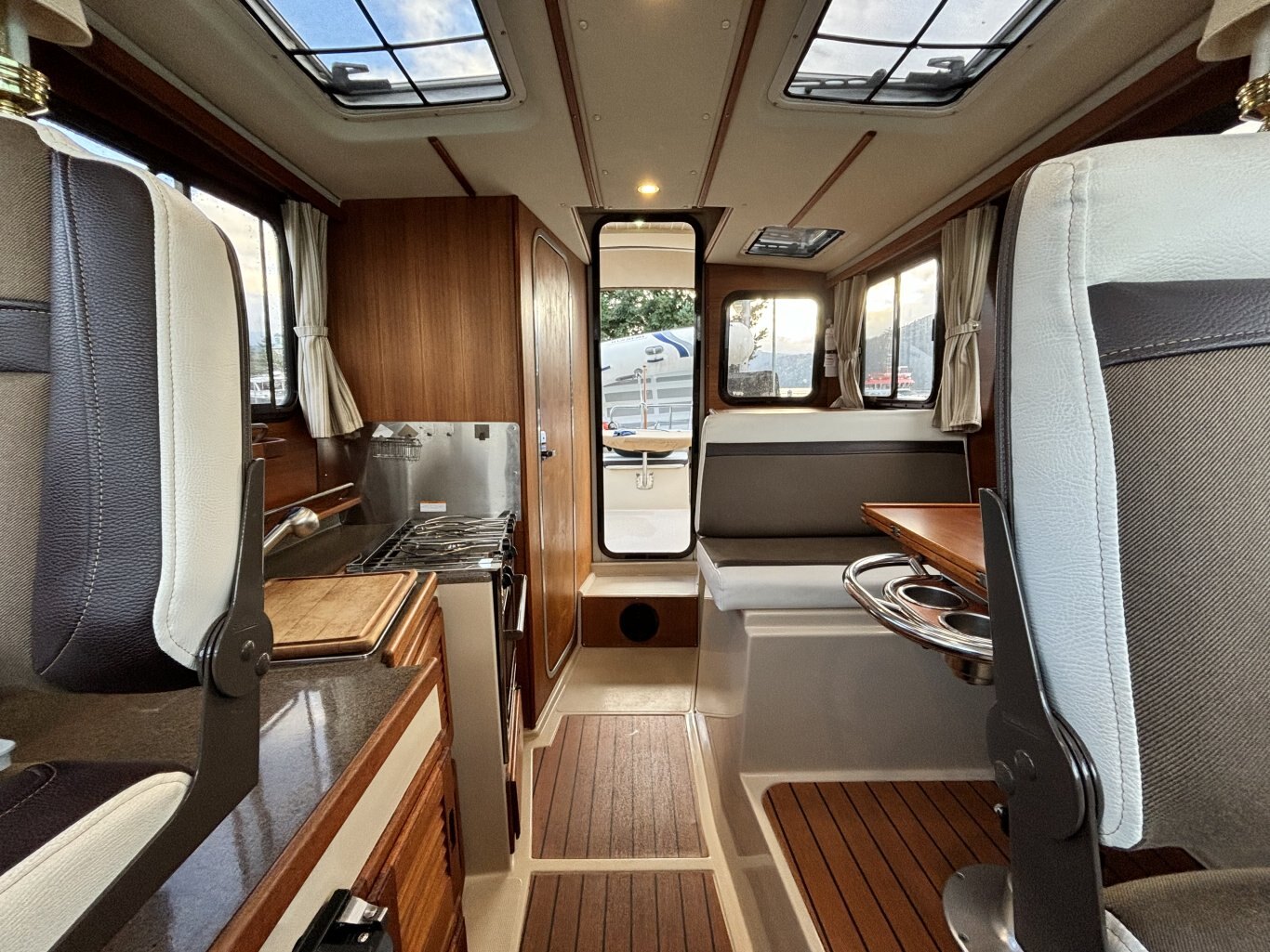 2017 Ranger Tugs R 27