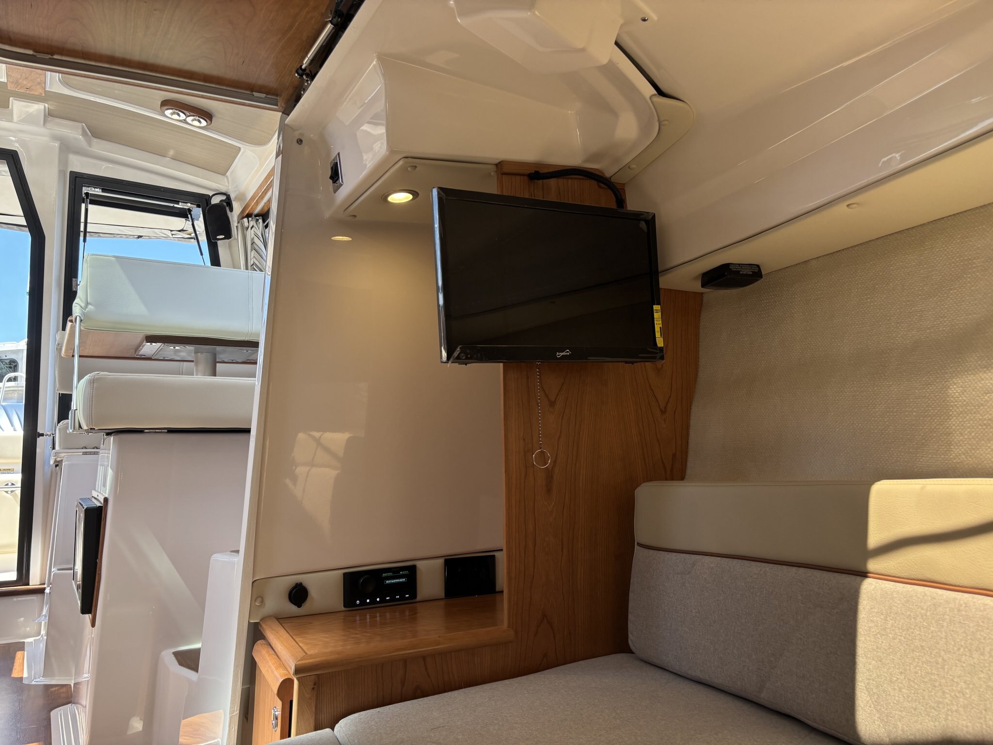 2026 Cutwater C 248 Coupe