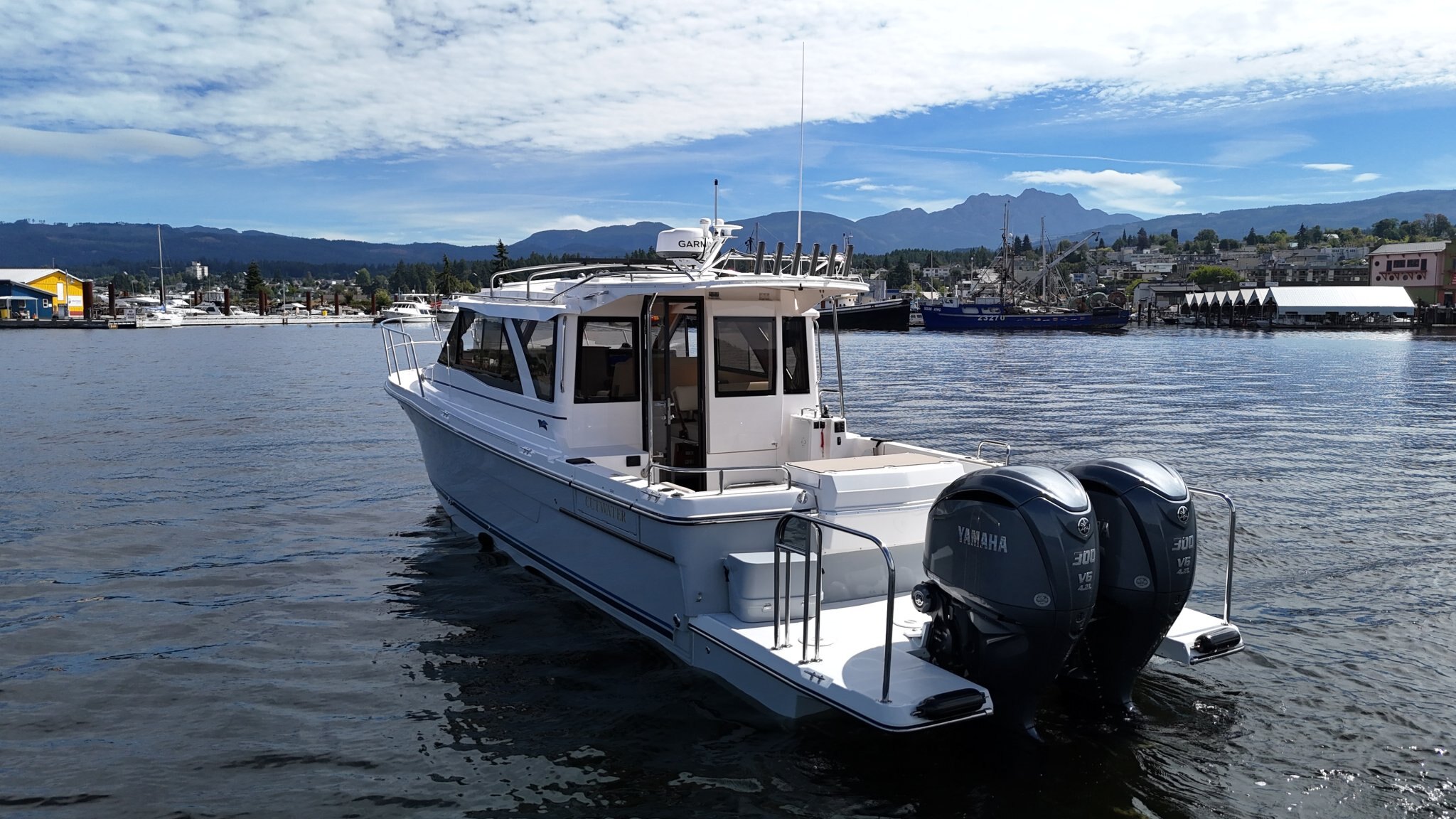 2015 Ranger Tugs R-31 CB
