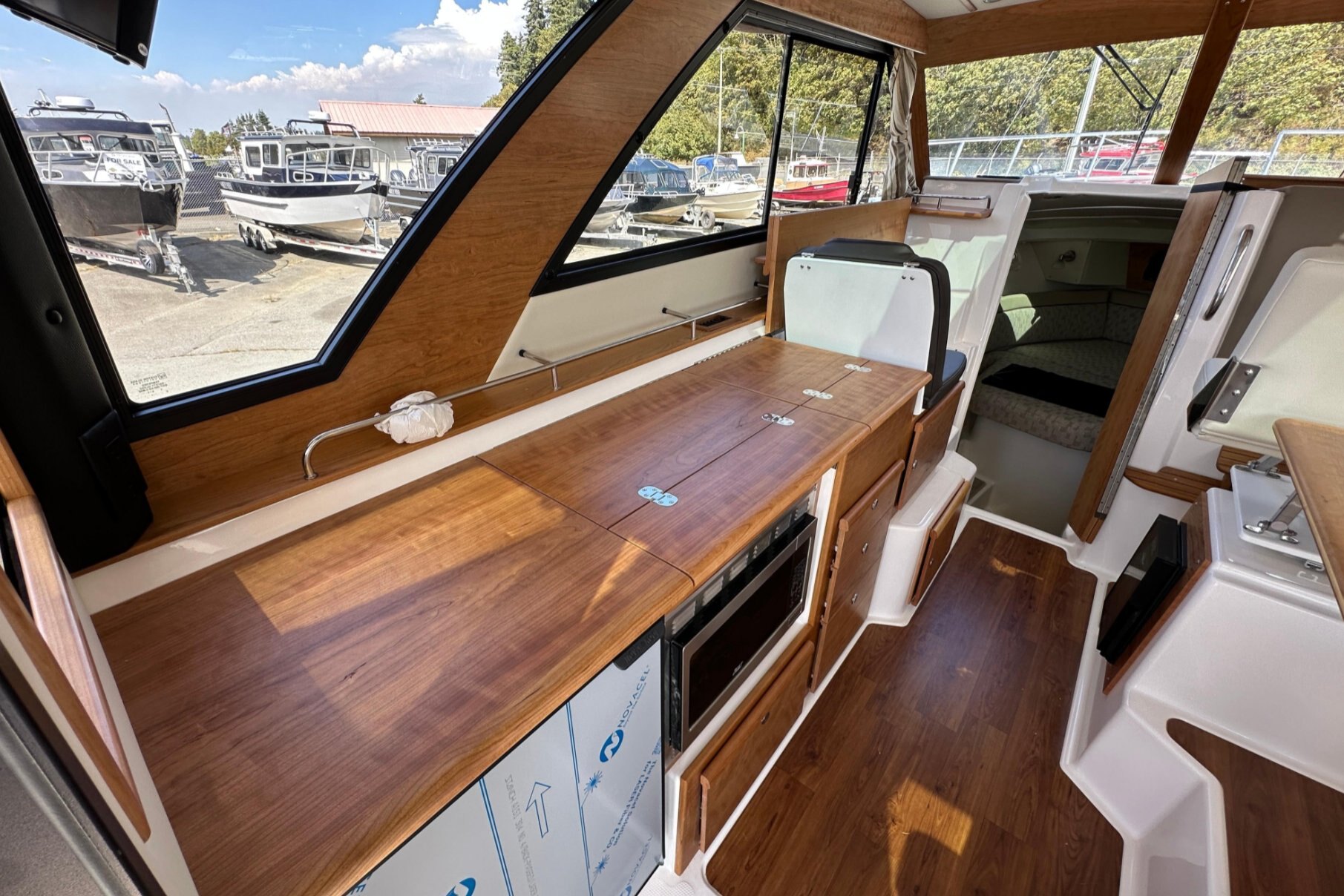 2026 Cutwater C 32 Coupe