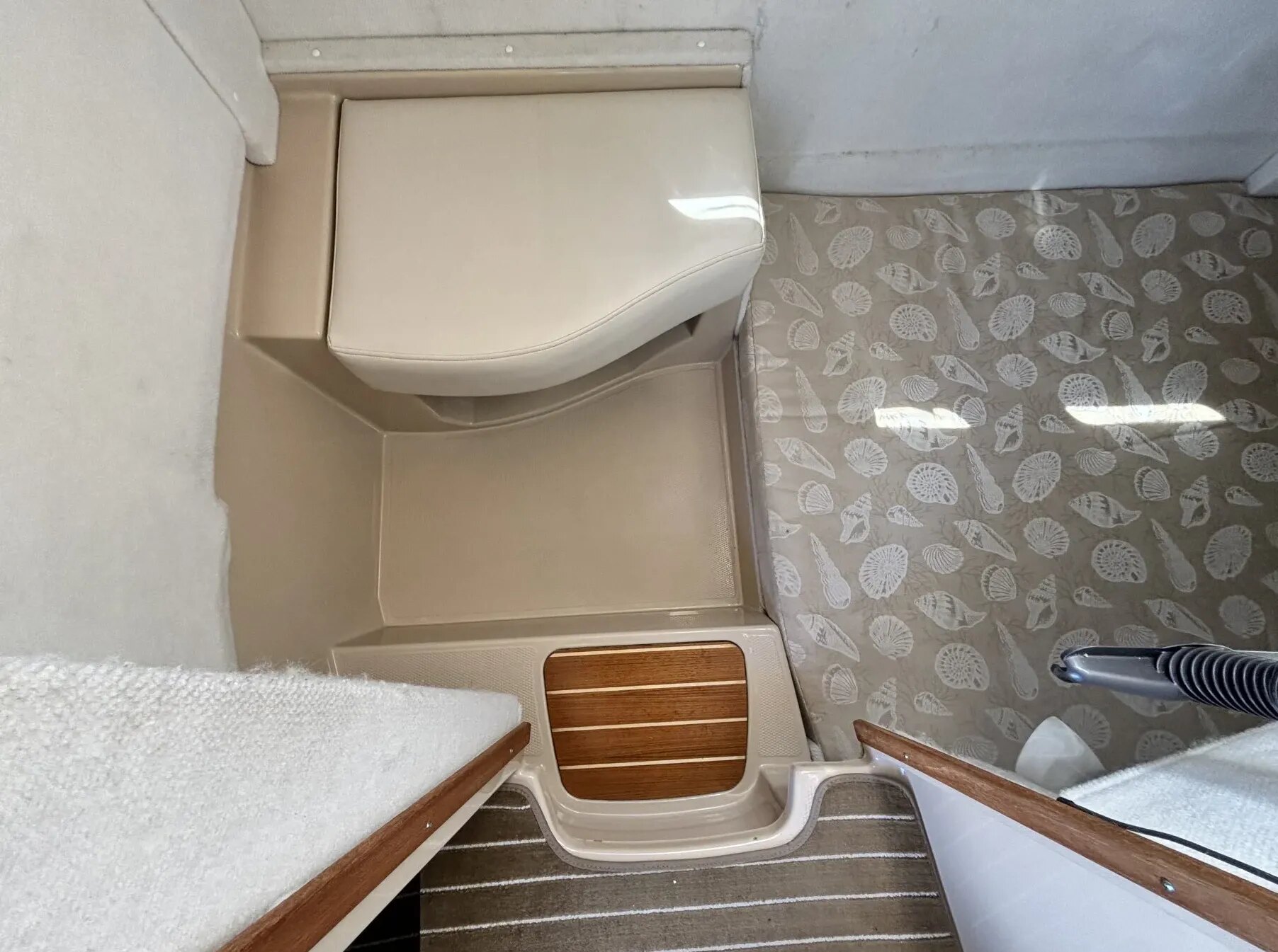 2015 Ranger Tugs R 31 CB