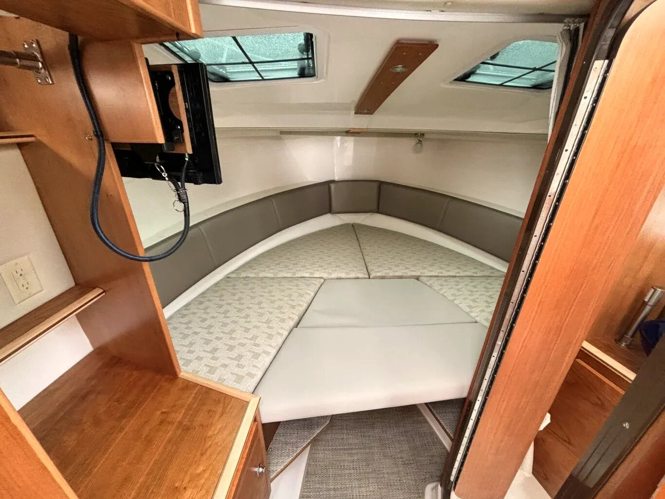 2026 Cutwater C 288 Coupe