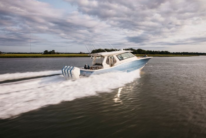 Mercury Verado 600 hp Pearl Fusion White