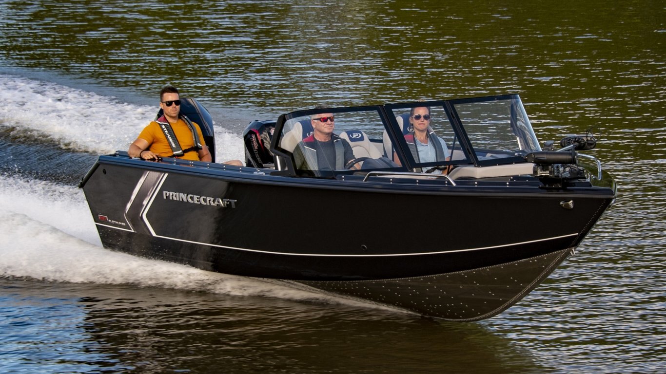 2025 Princecraft Platinum 220 Platinum metallic red (red accent)