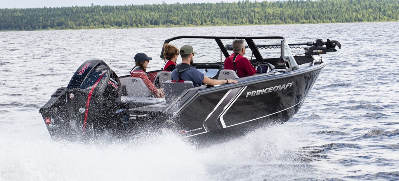 2025 Princecraft Platinum 190 Platinum metallic blue (blue accent)