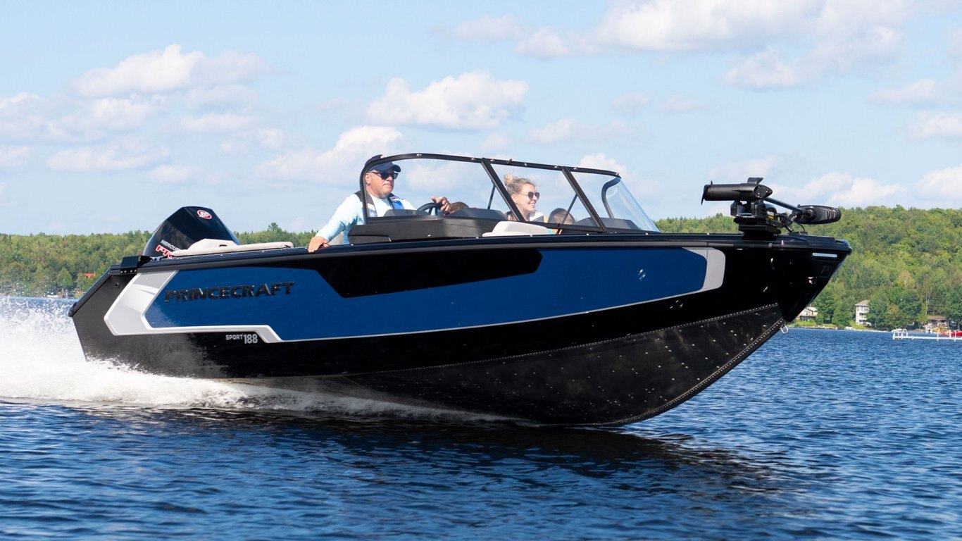 2025 Princecraft Sport 188 Anthracite grey (blue accent)