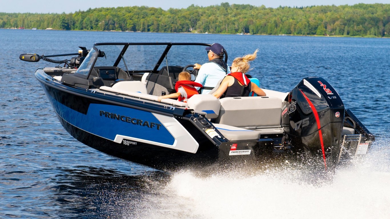 2025 Princecraft Sport 188 Anthracite grey (red accent)