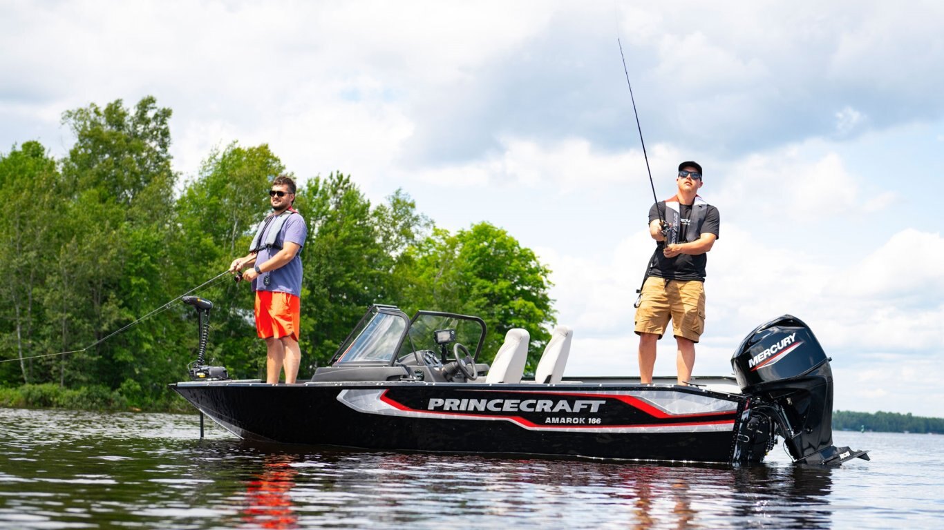 2025 Princecraft Amarok 166 WS superior decal package