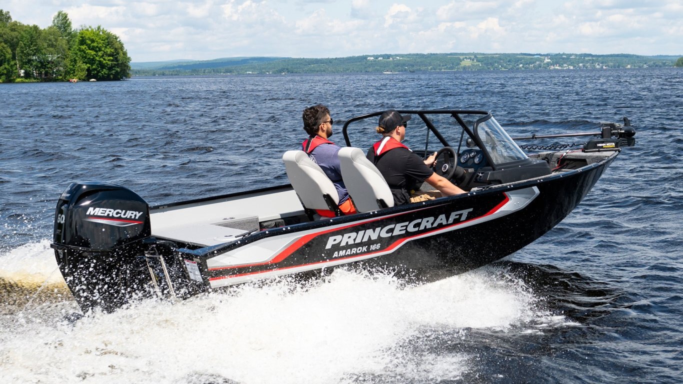 2025 Princecraft Amarok 166 WS superior decal package