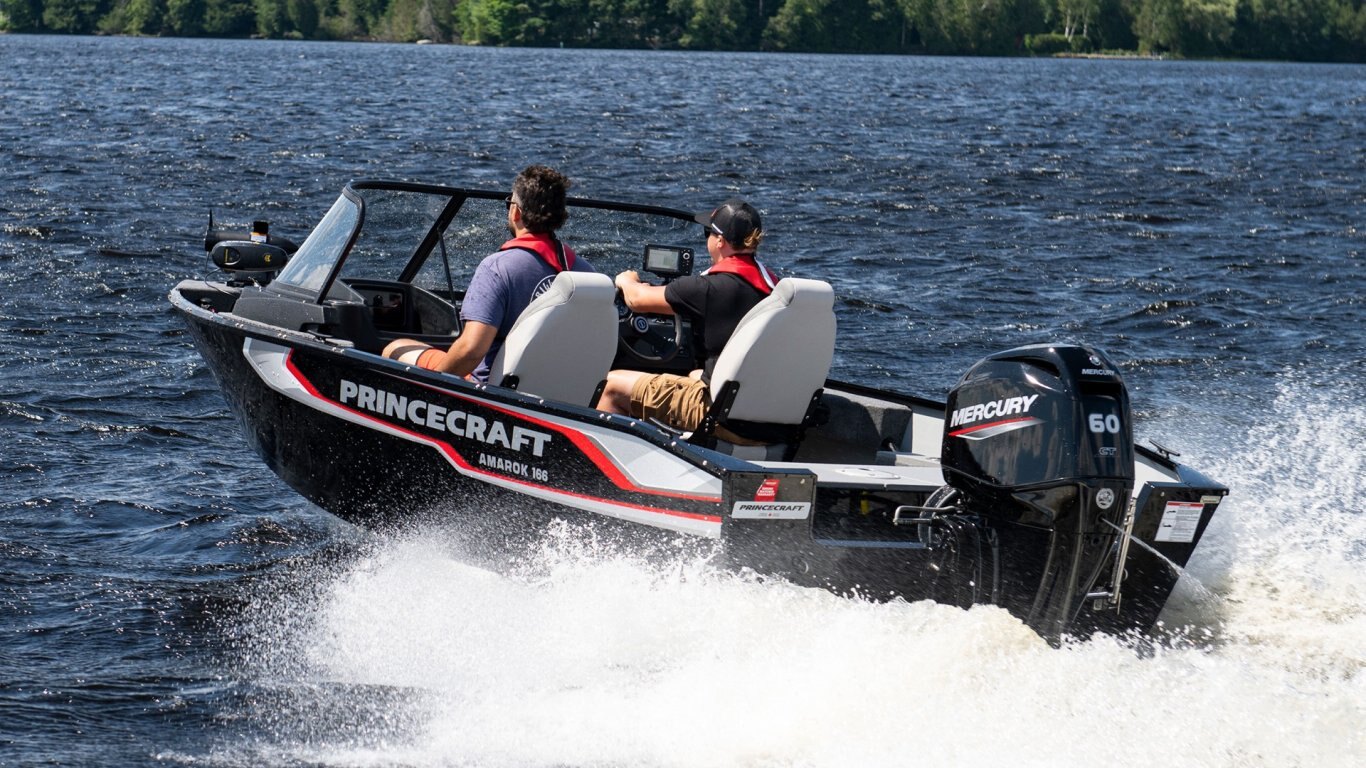 2025 Princecraft Amarok 166 WS superior decal package