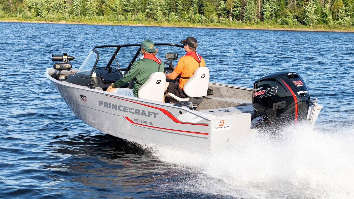 2025 Princecraft Hudson® 166 WS Black special decal package