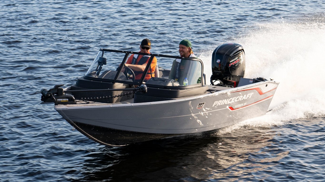 2025 Princecraft Hudson® 166 WS Anthracite grey special decal package