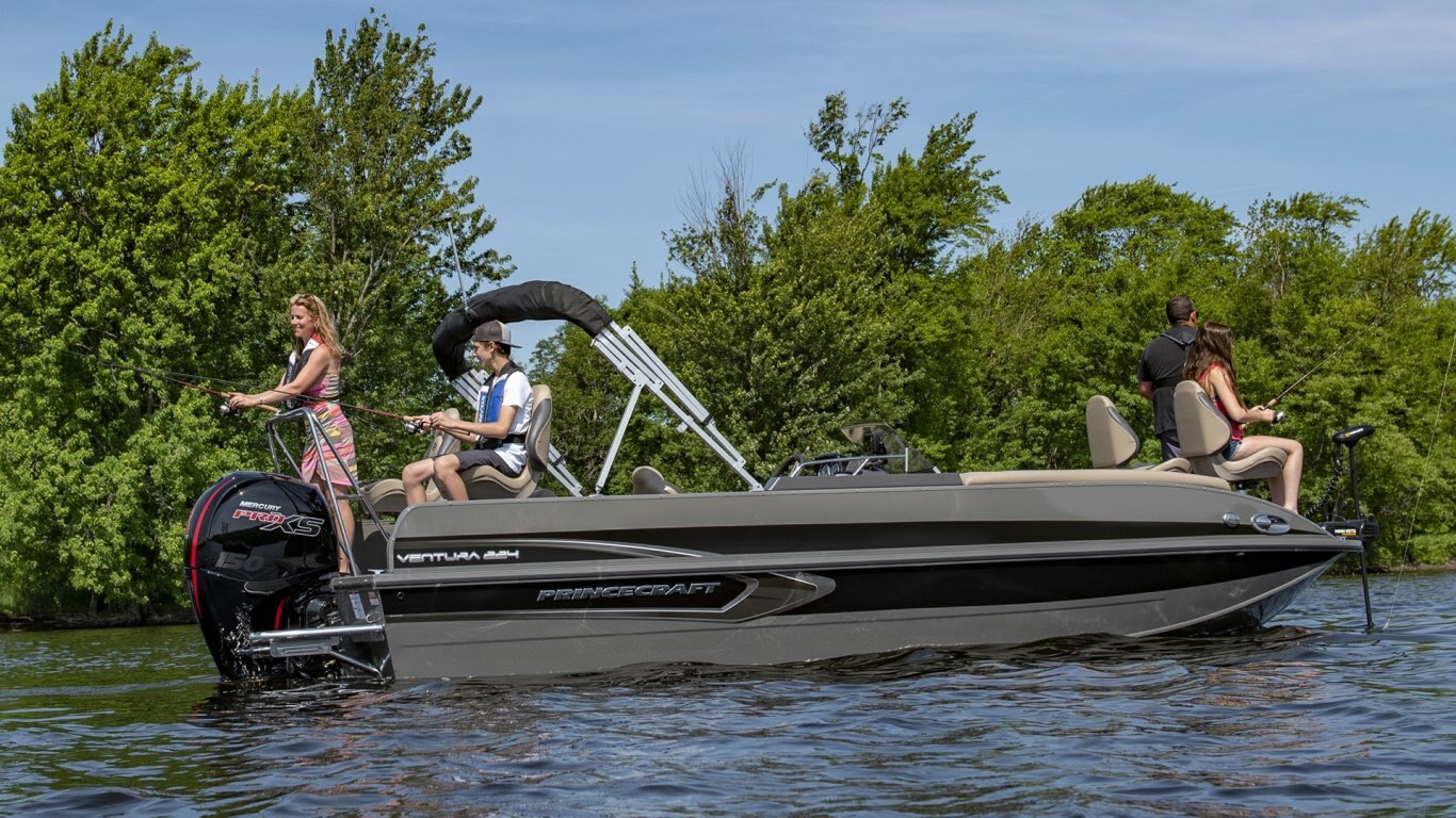 2025 Princecraft Ventura 224 Special Edition (black and grey)