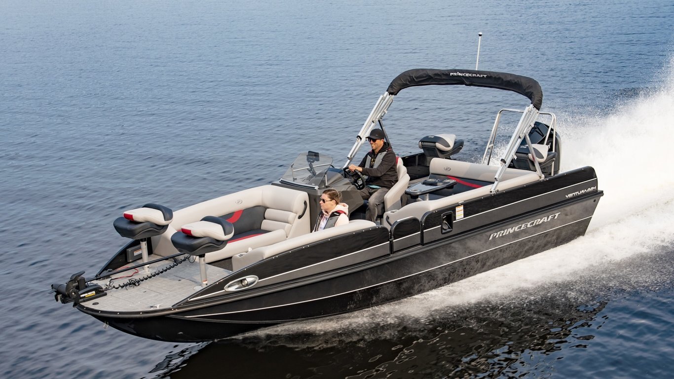 2025 Princecraft Ventura 224 White