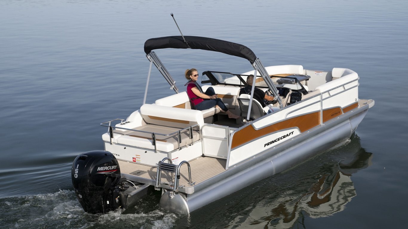 2025 Princecraft Vectra 23 WRL Miami harbour Nautical Blue Edition