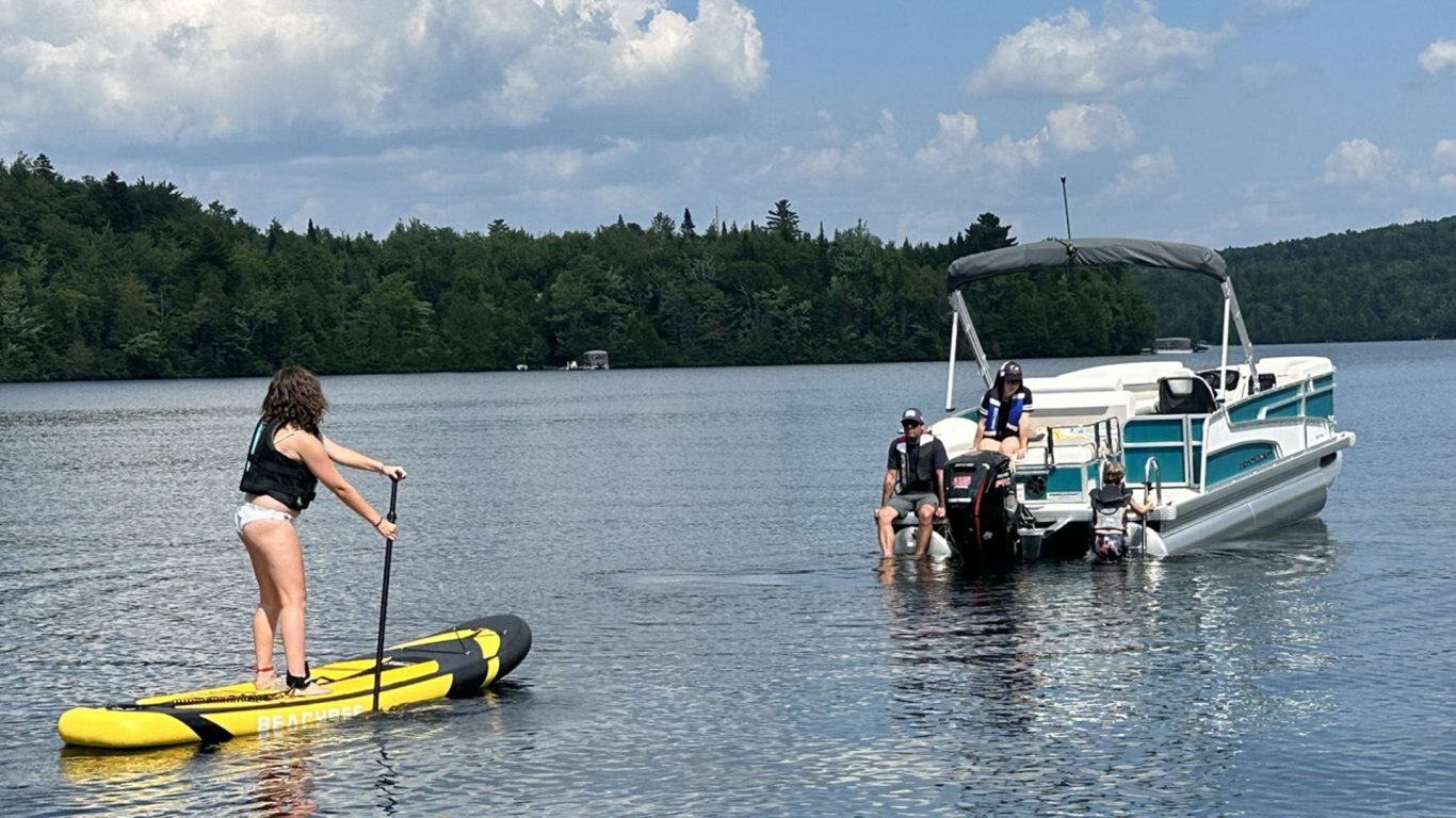 2025 Princecraft Vectra 21 RL Black Without edition