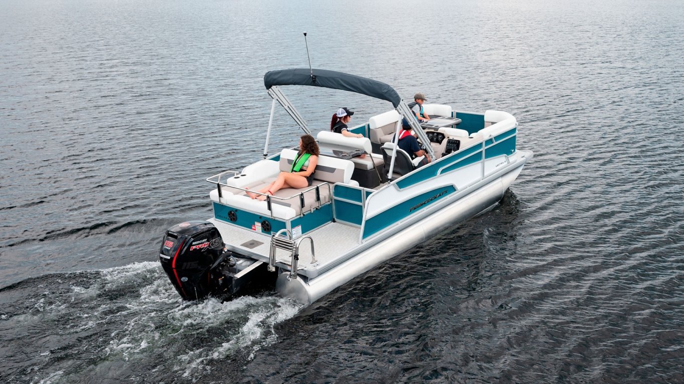 2025 Princecraft Vectra 21 RL Miami harbour Nautical Blue Edition