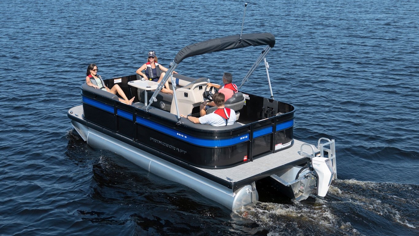 2025 Princecraft Brioe 19 Classic blue Grey metallic graphic package