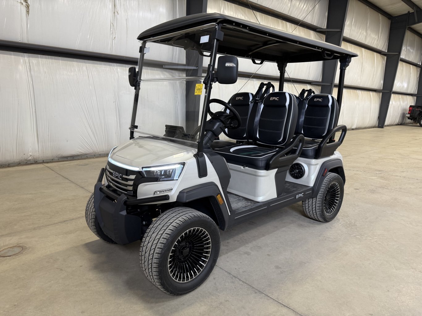 EPIC FX 40 ONLY $185 B/W