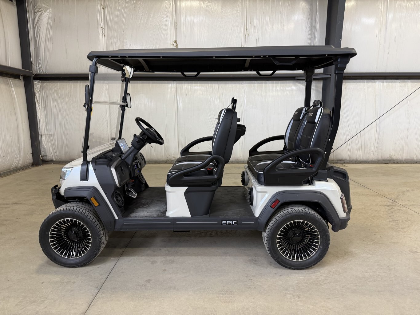 EPIC FX 40 ONLY $185 B/W