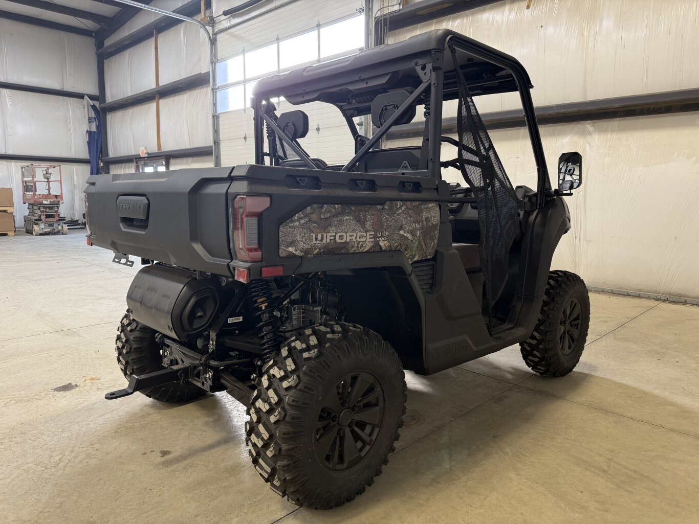 CFMOTO UFORCE 1000 PRO