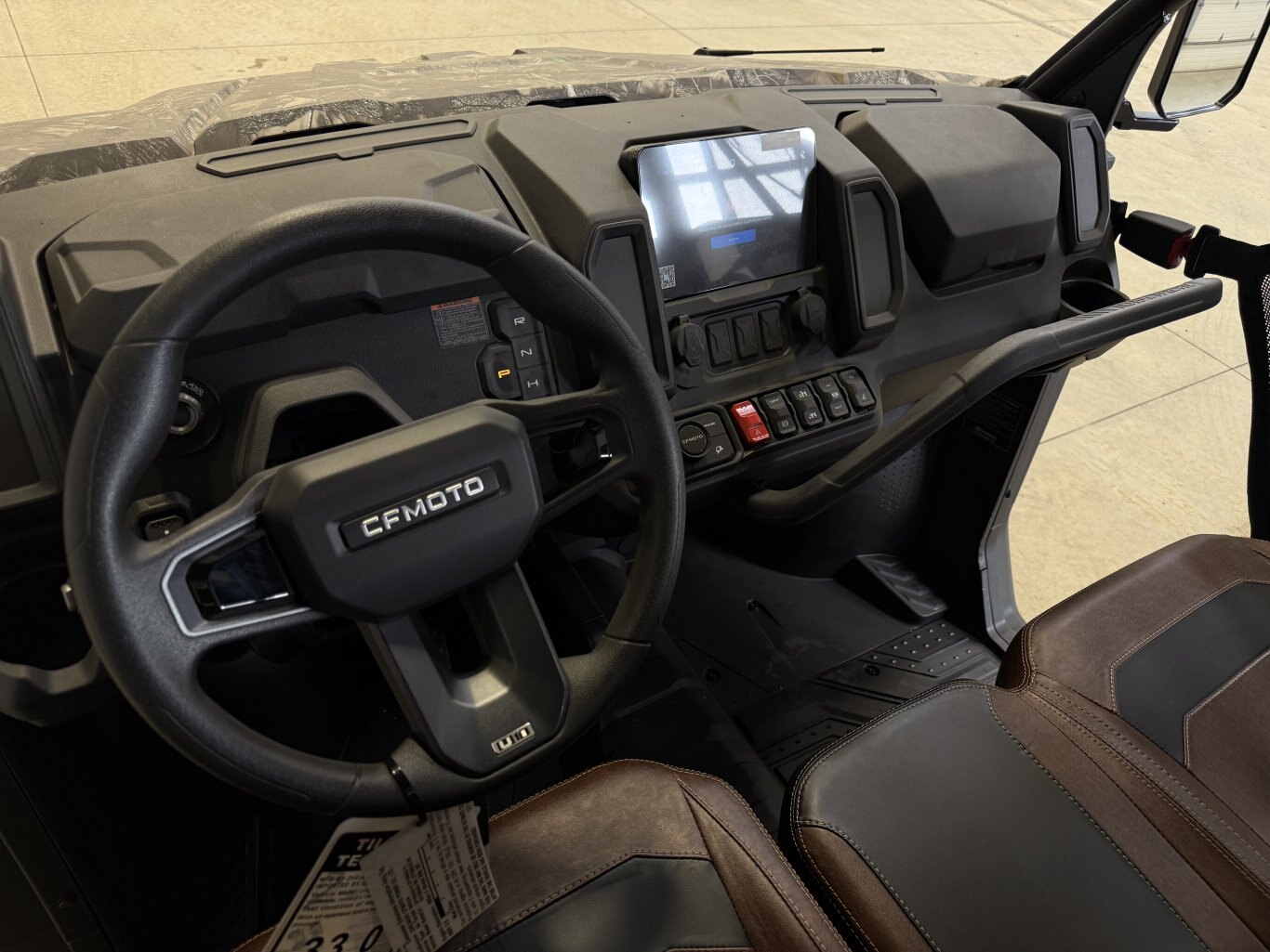 CFMOTO UFORCE 1000 PRO