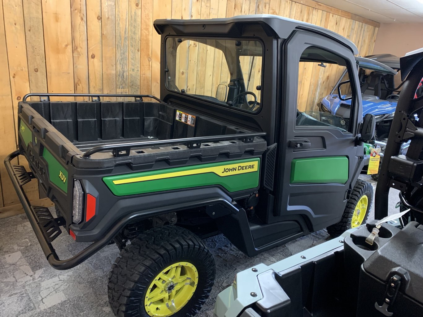 2024 John Deere XUV845M HVAC Cab
