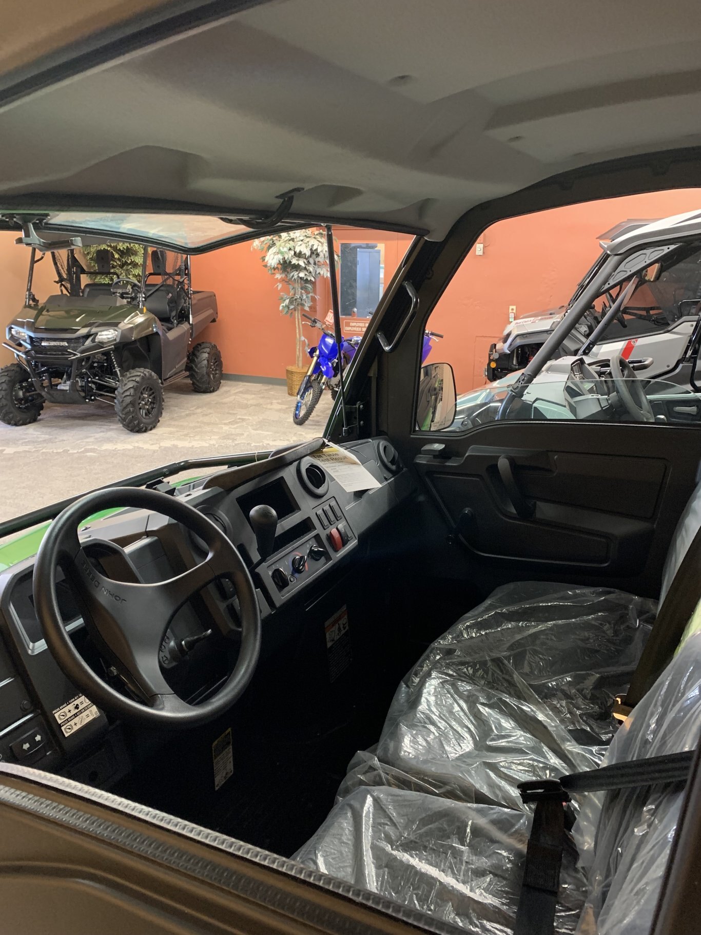 2024 John Deere XUV845M HVAC Cab