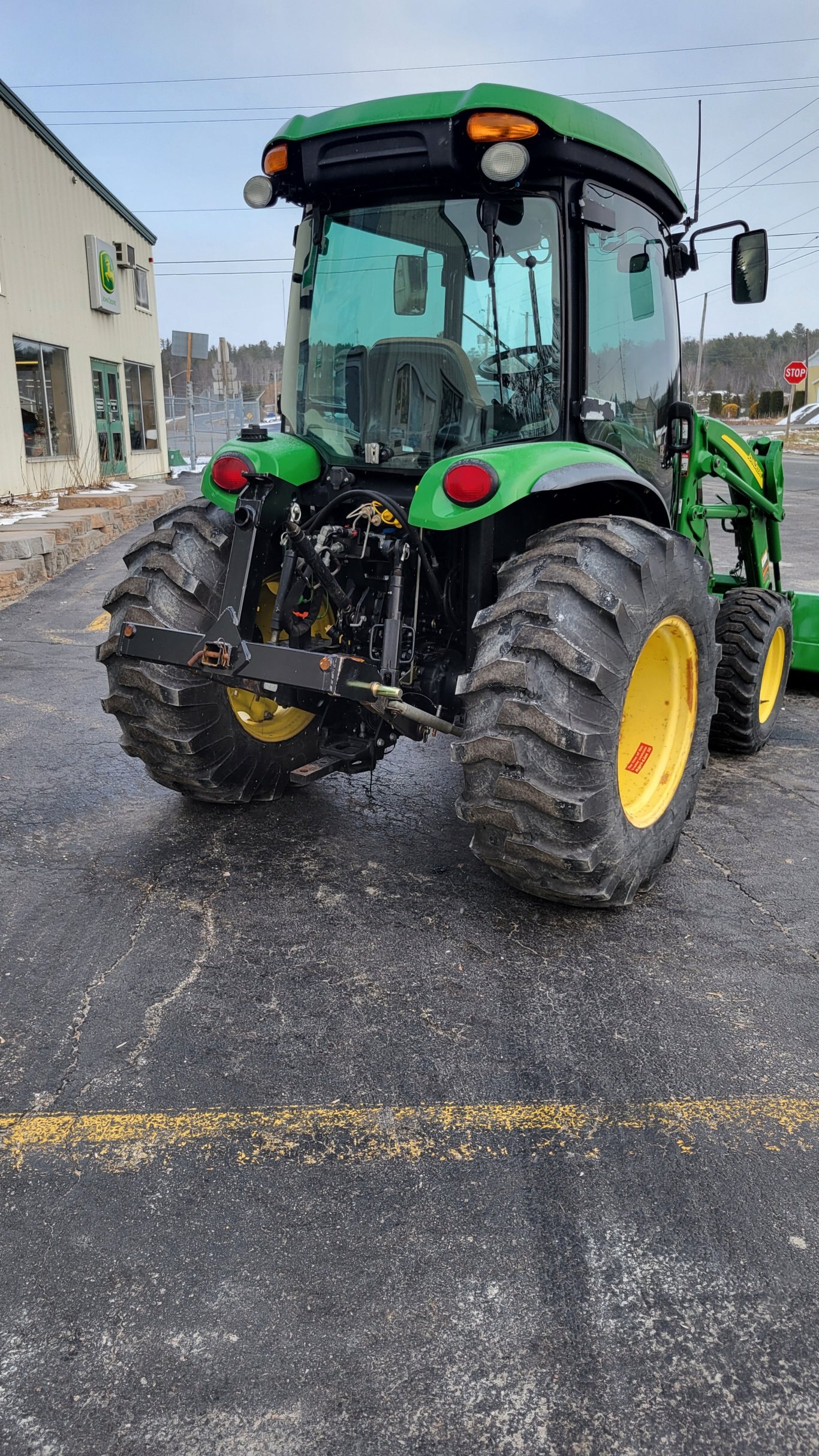 John Deere 4720 Compact Tractor