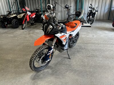 2025 KTM 890 ADVENTURE R
